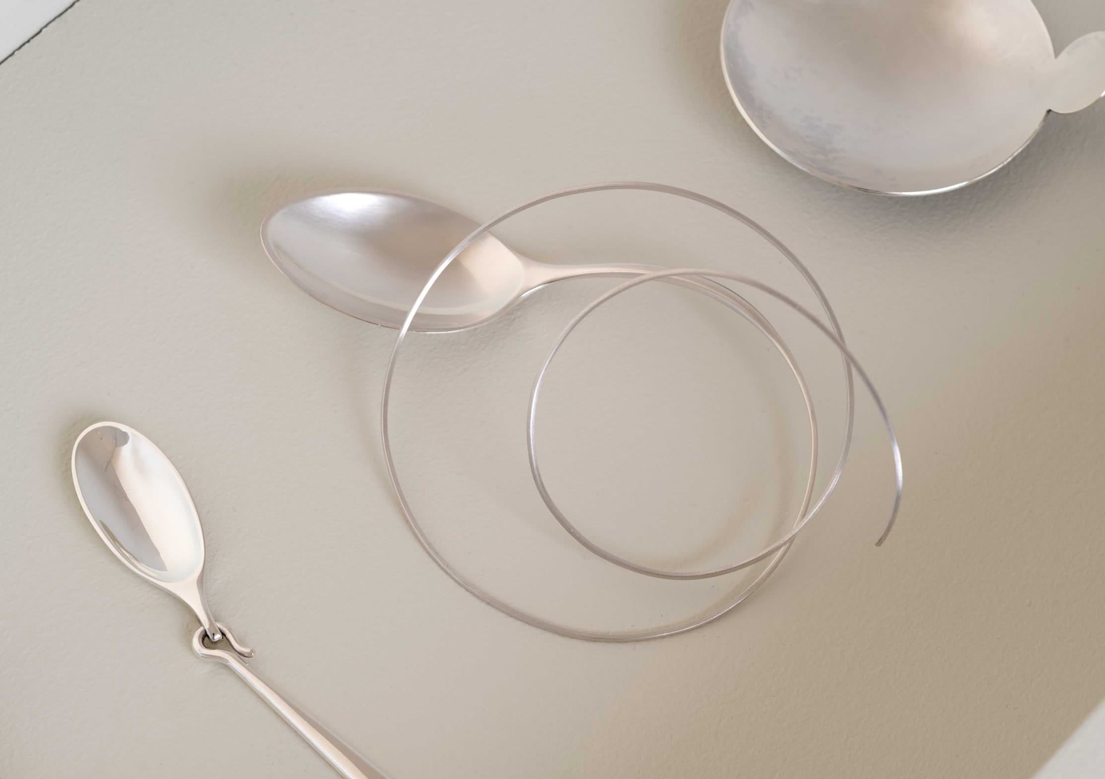 FLUCTUATING SPOONS by Lone Løvschal